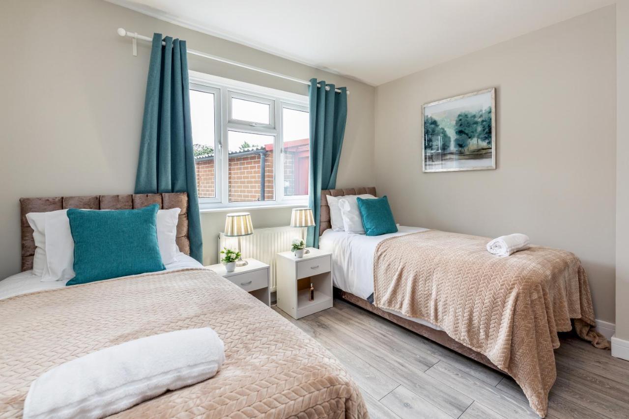 Dartford, Kent - Modern 2Bd 2Bath En-Suite Bungalow M25 Bluewater Exterior foto